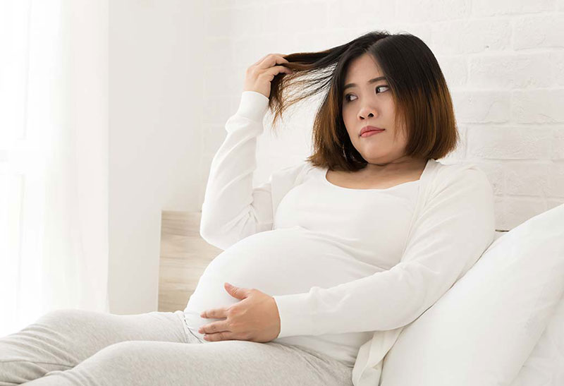 خطرات مزوتراپی مو در بارداری